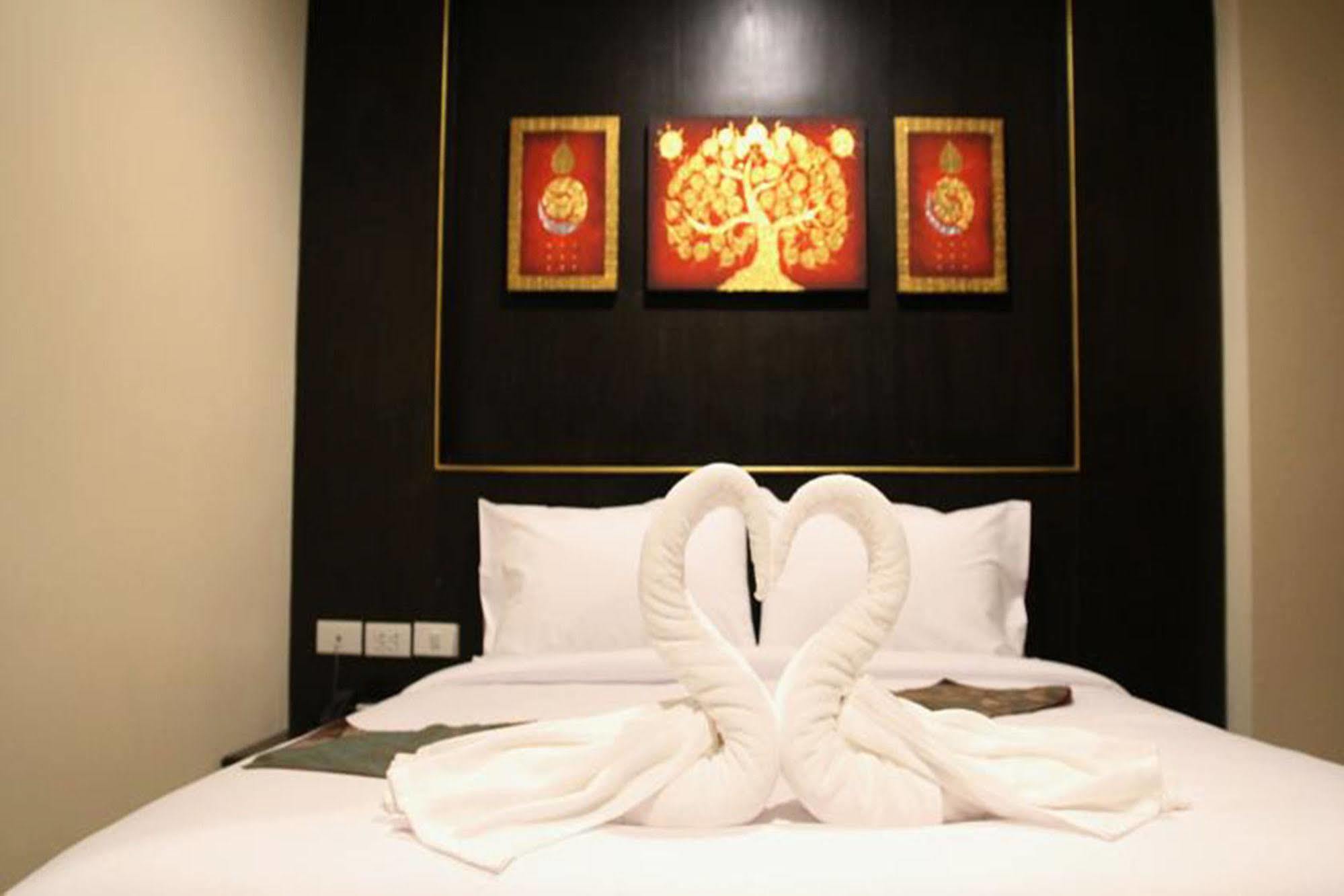 Metro Hotel & Spa Thung Song Екстериор снимка